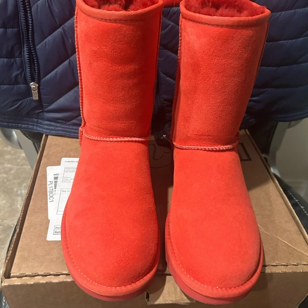 UGG Red Classic Short Suede Shearling Boots - Picture 2 of 6